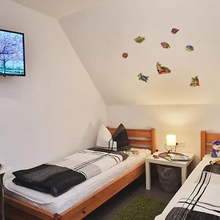 2 Quint Σπίτι διακοπών Altenkirchen (Mecklenburg-Vorpommern)